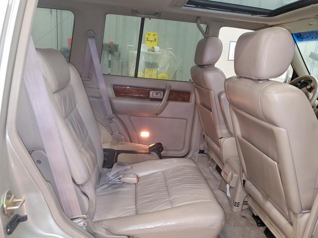 2001 ISUZU Trooper
