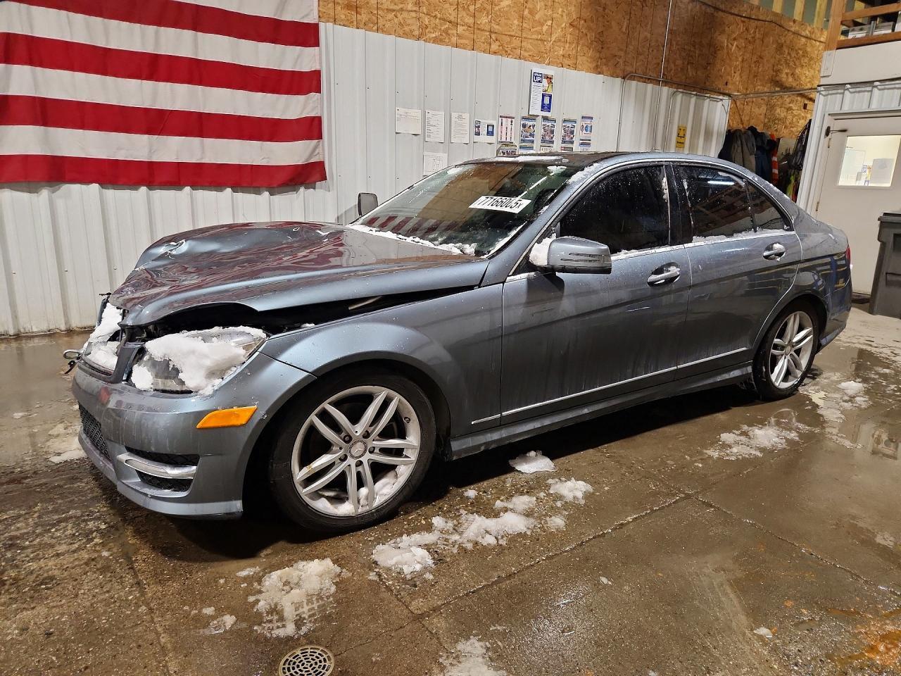 2012 MERCEDES-BENZ C-CLASS