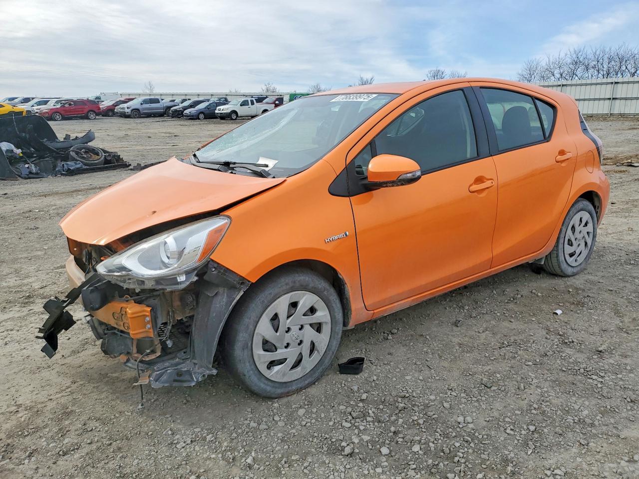 2016 TOYOTA Prius c