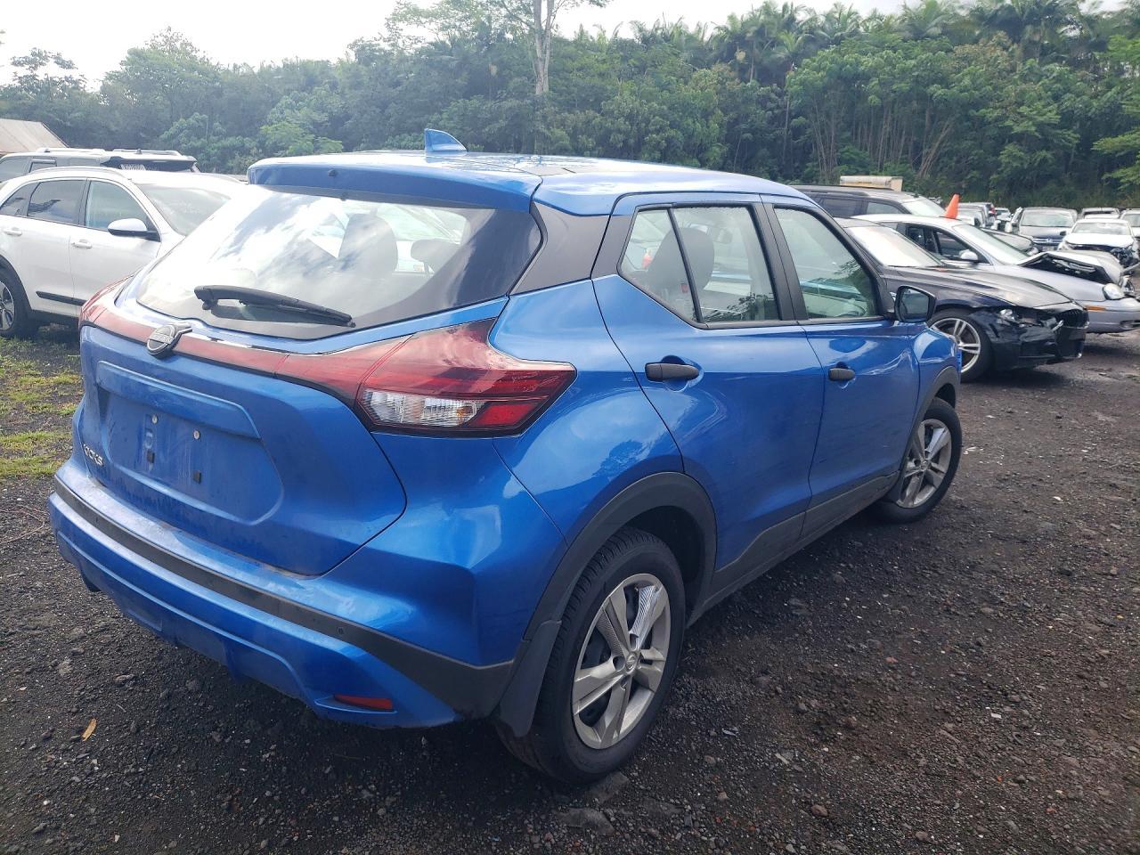2024 NISSAN KICKS