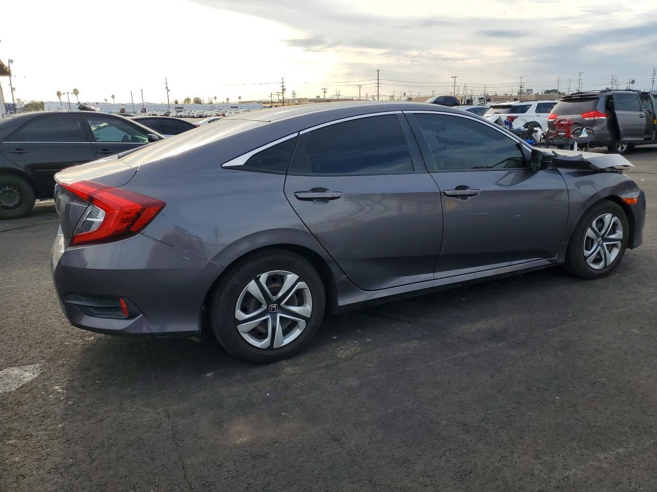 2018 HONDA CIVIC