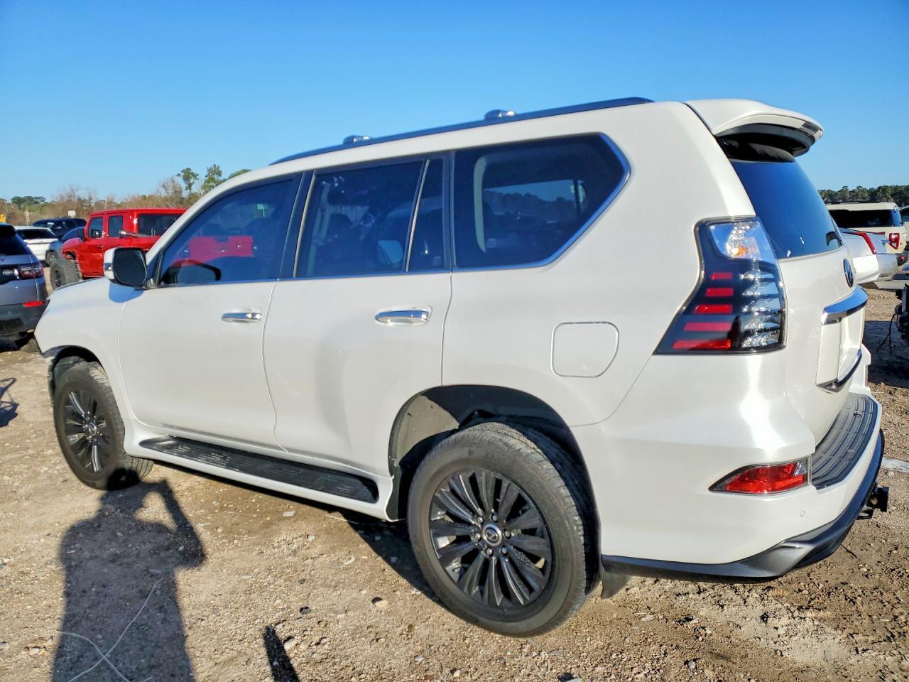 2023 LEXUS GX 460