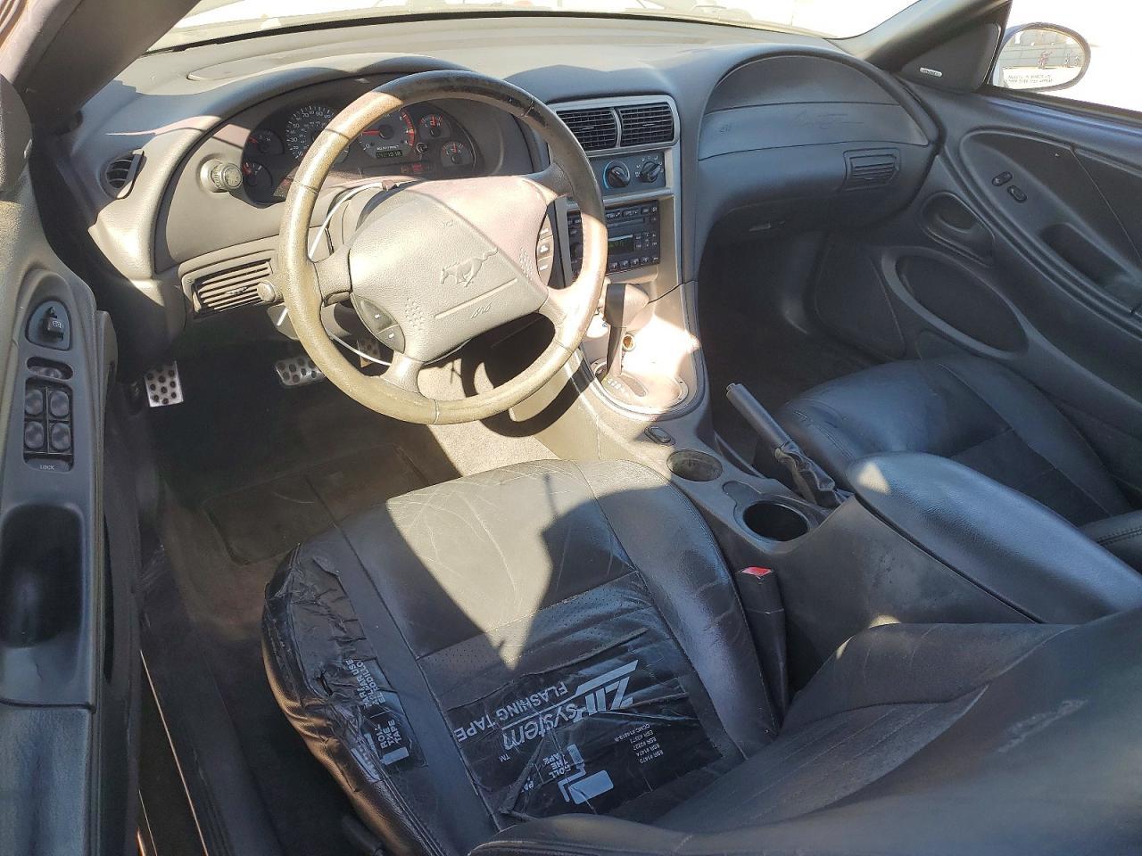 2004 FORD MUSTANG