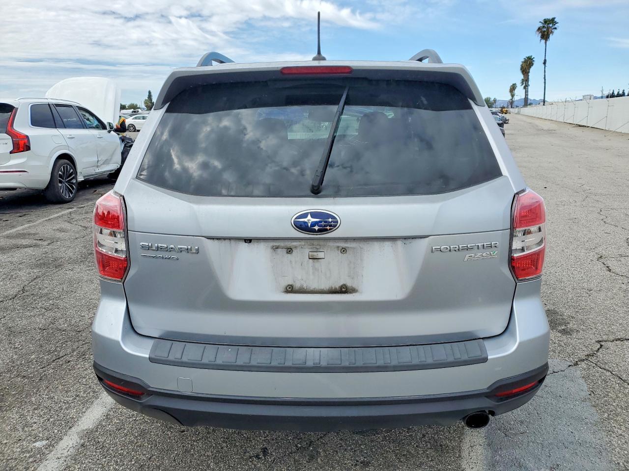 2015 SUBARU FORESTER