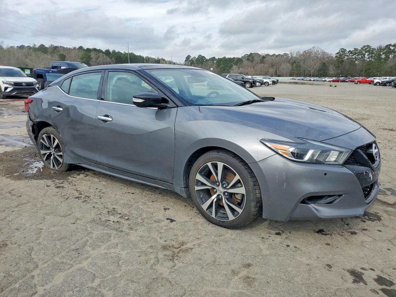 2018 NISSAN Maxima