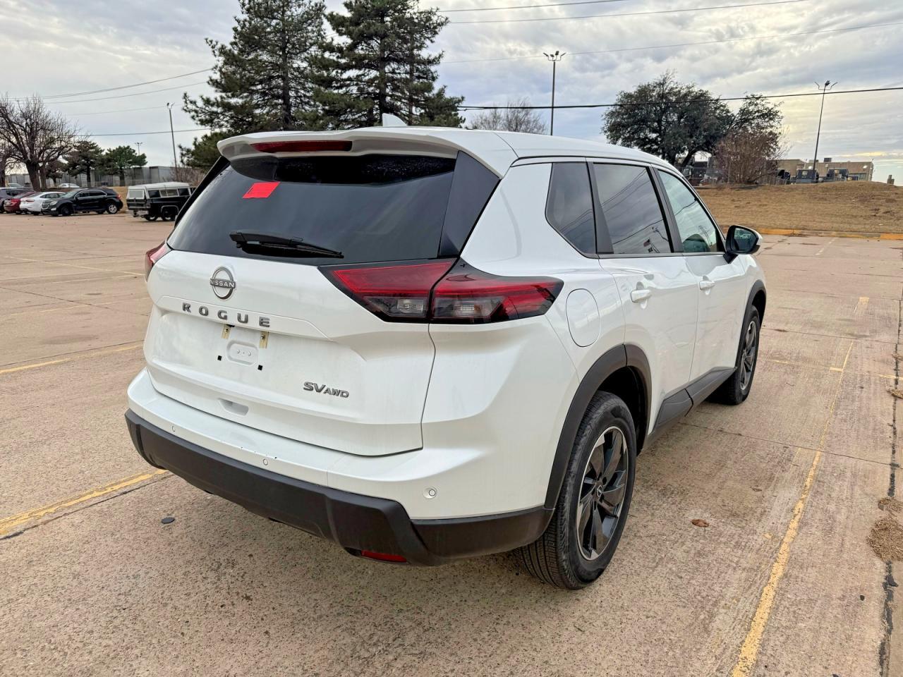 2024 NISSAN ROGUE