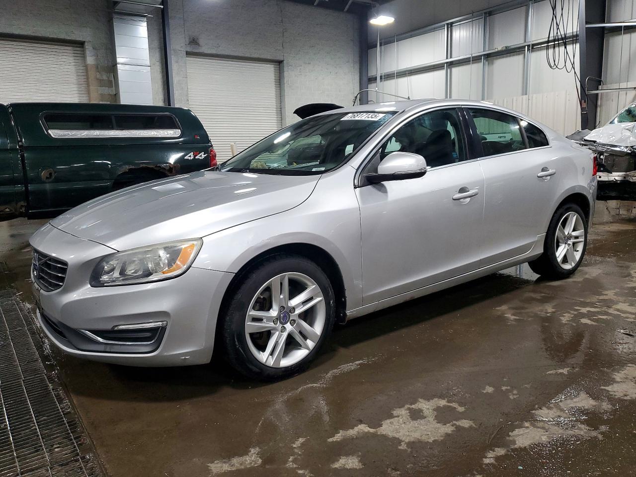 2014 VOLVO S60