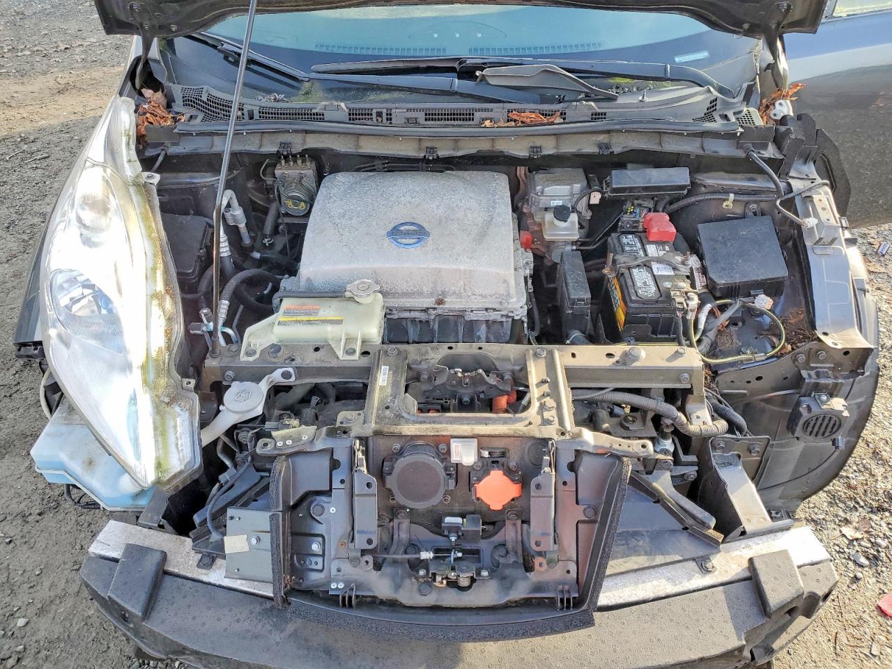 2013 NISSAN LEAF