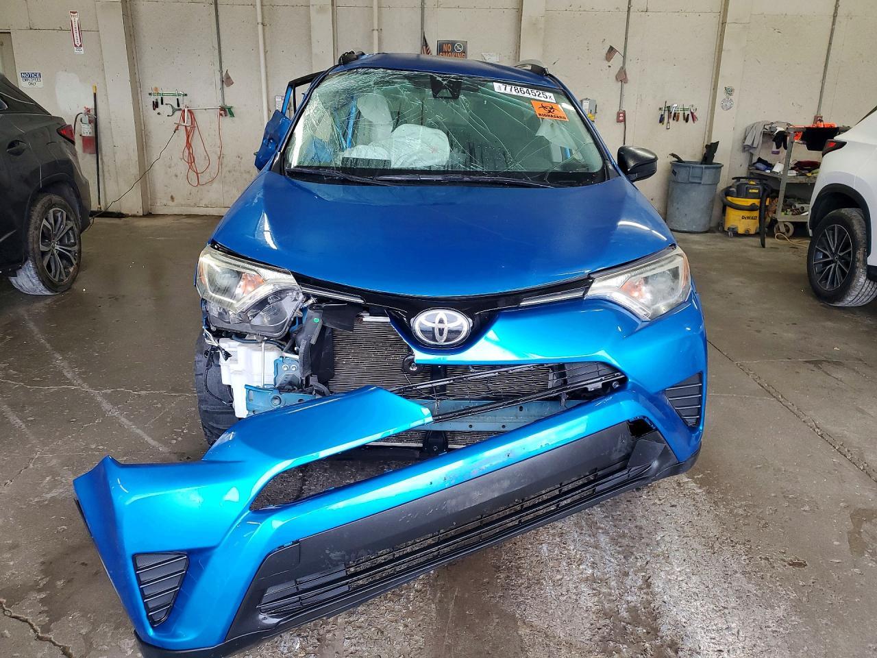 2017 TOYOTA RAV4