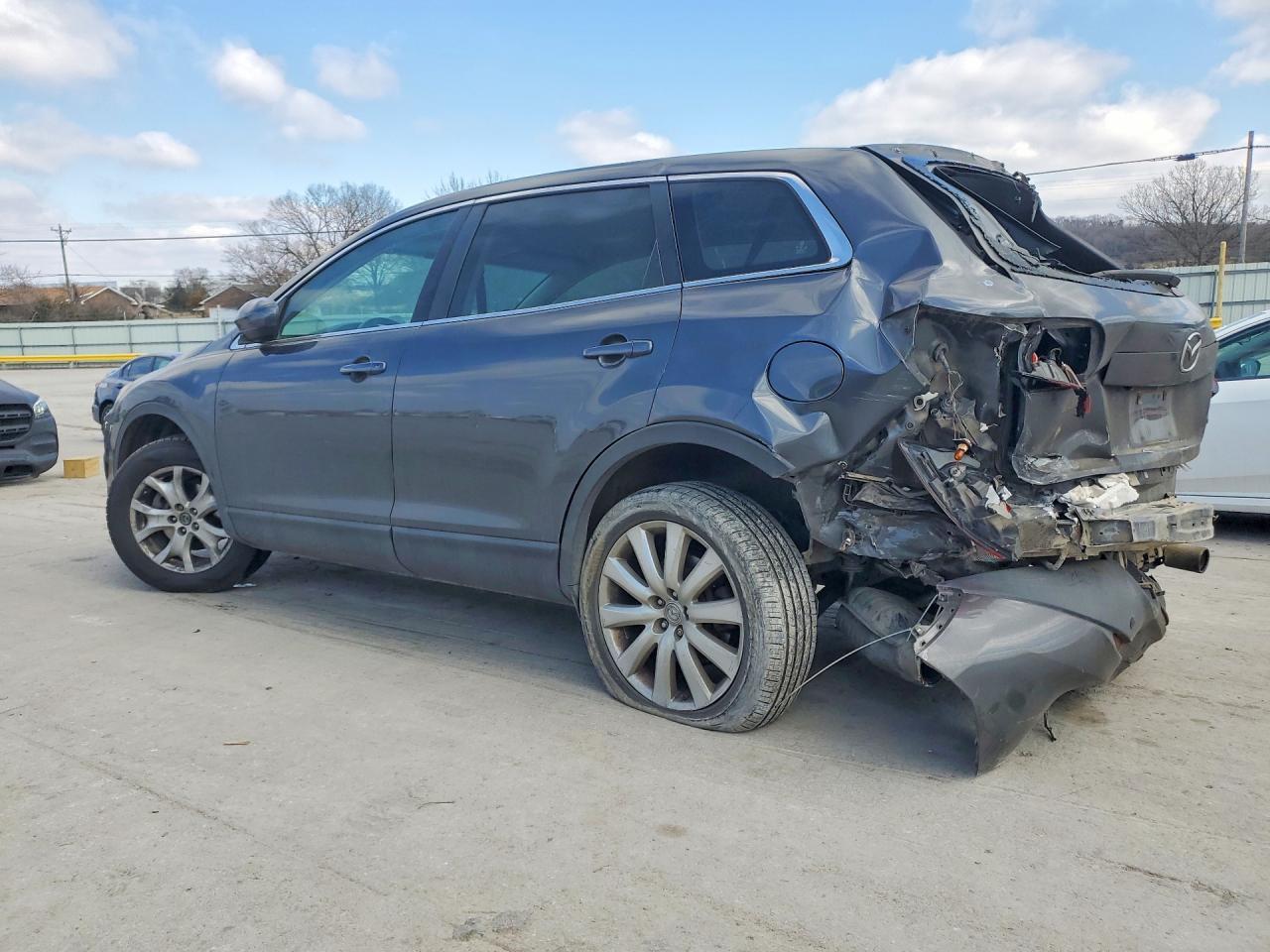 2013 MAZDA CX-9