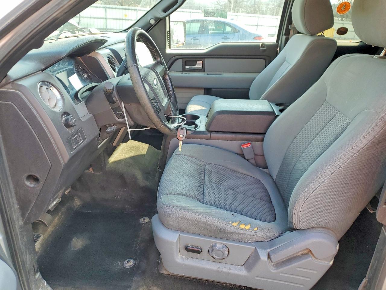 2013 FORD F-150