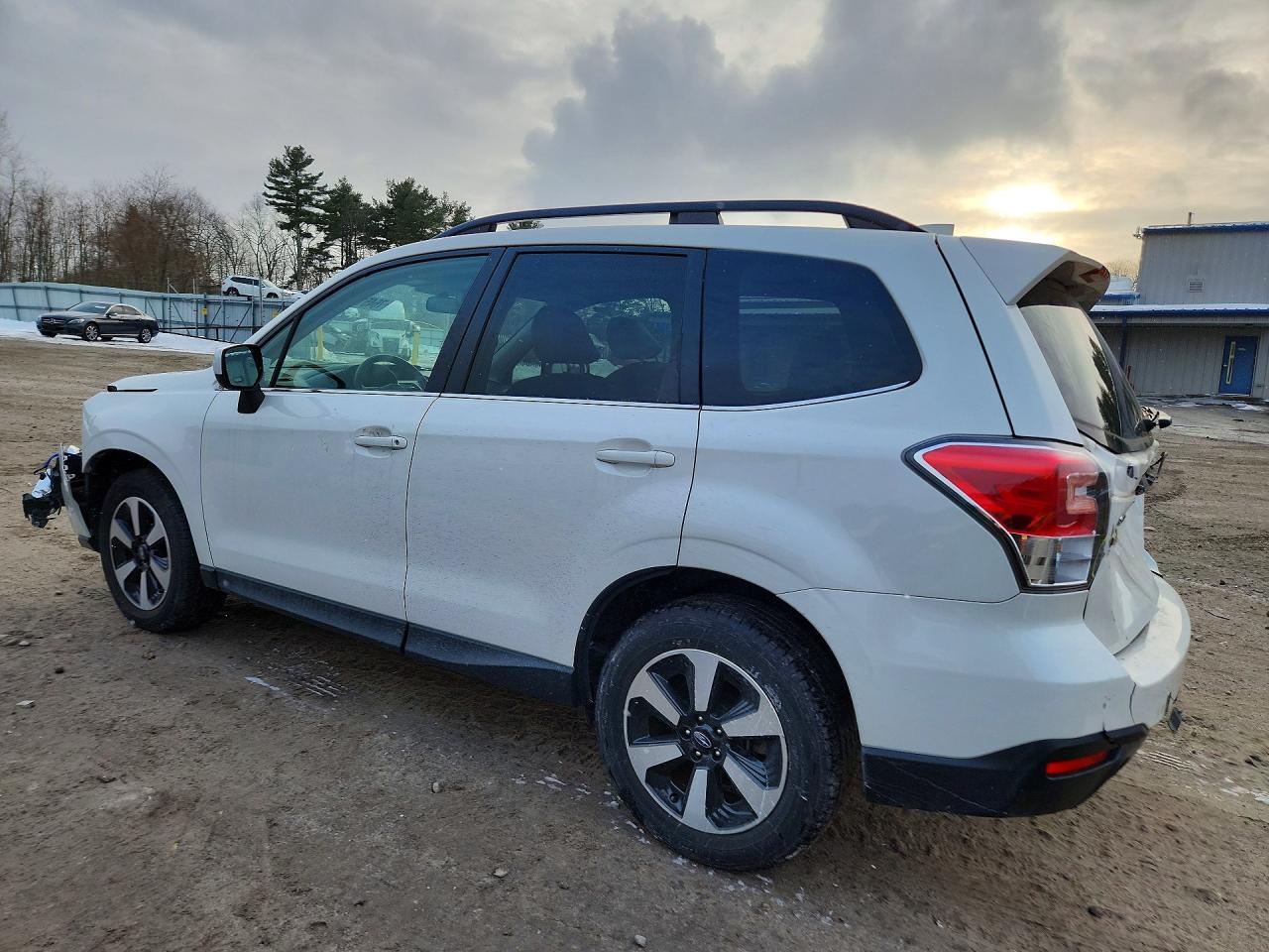 2018 SUBARU FORESTER