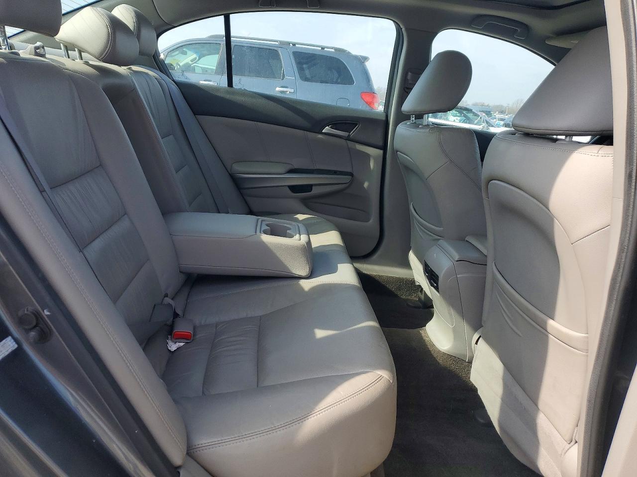 2010 HONDA ACCORD
