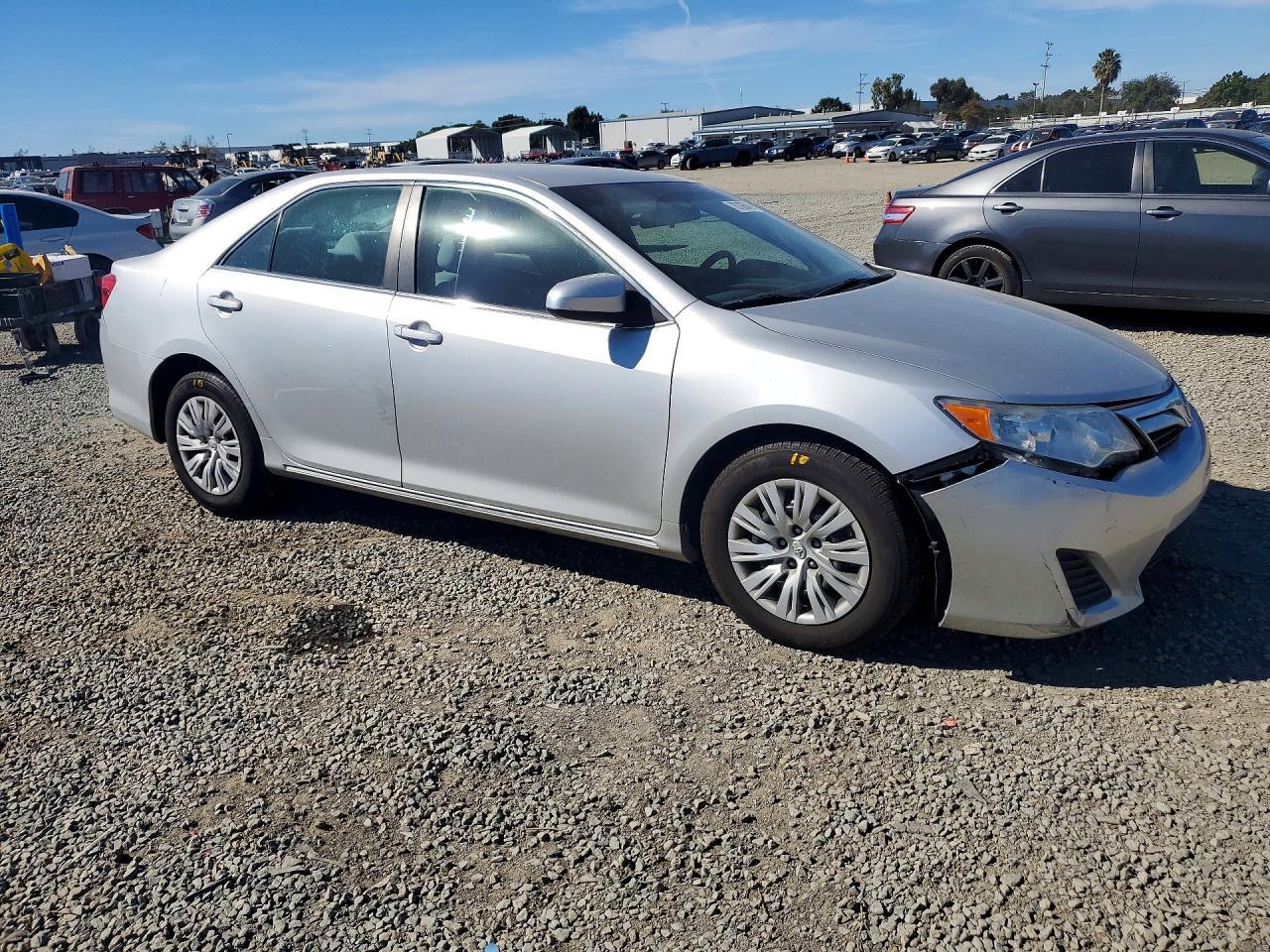 2012 TOYOTA CAMRY