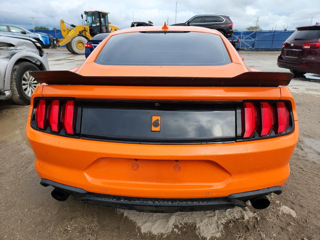 2020 FORD MUSTANG