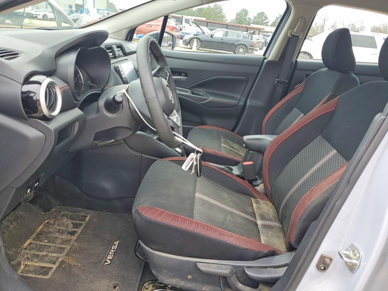 2024 NISSAN VERSA