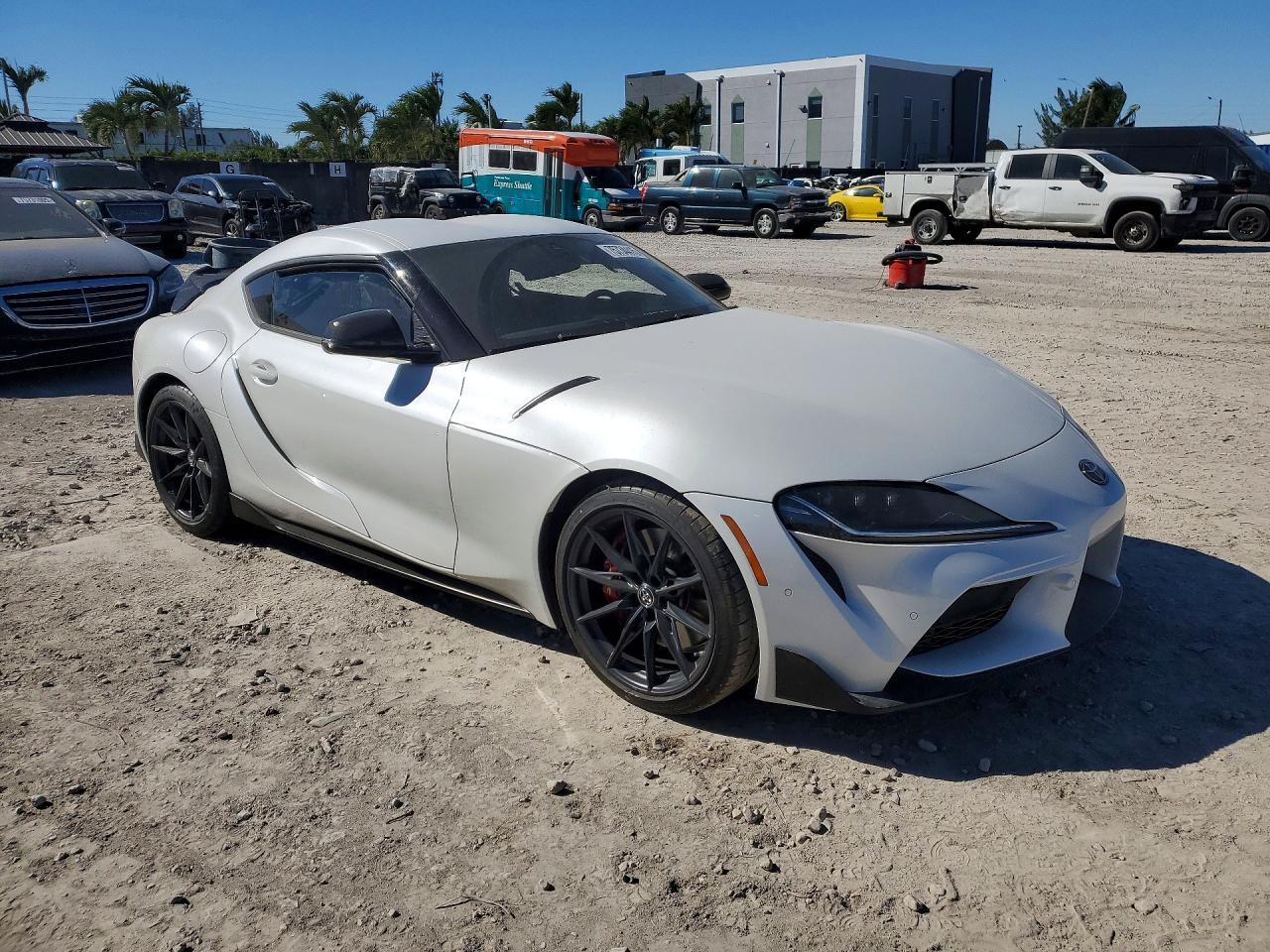 2026 TOYOTA Supra