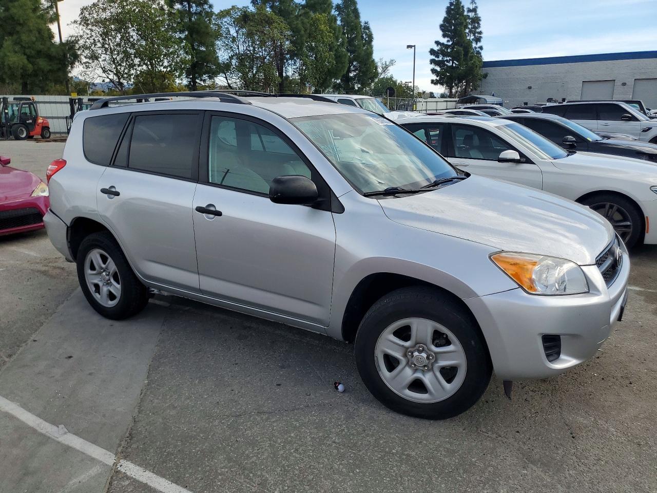 2012 TOYOTA RAV4