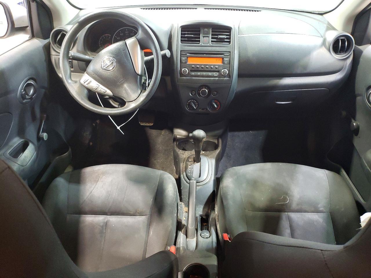 2016 NISSAN VERSA