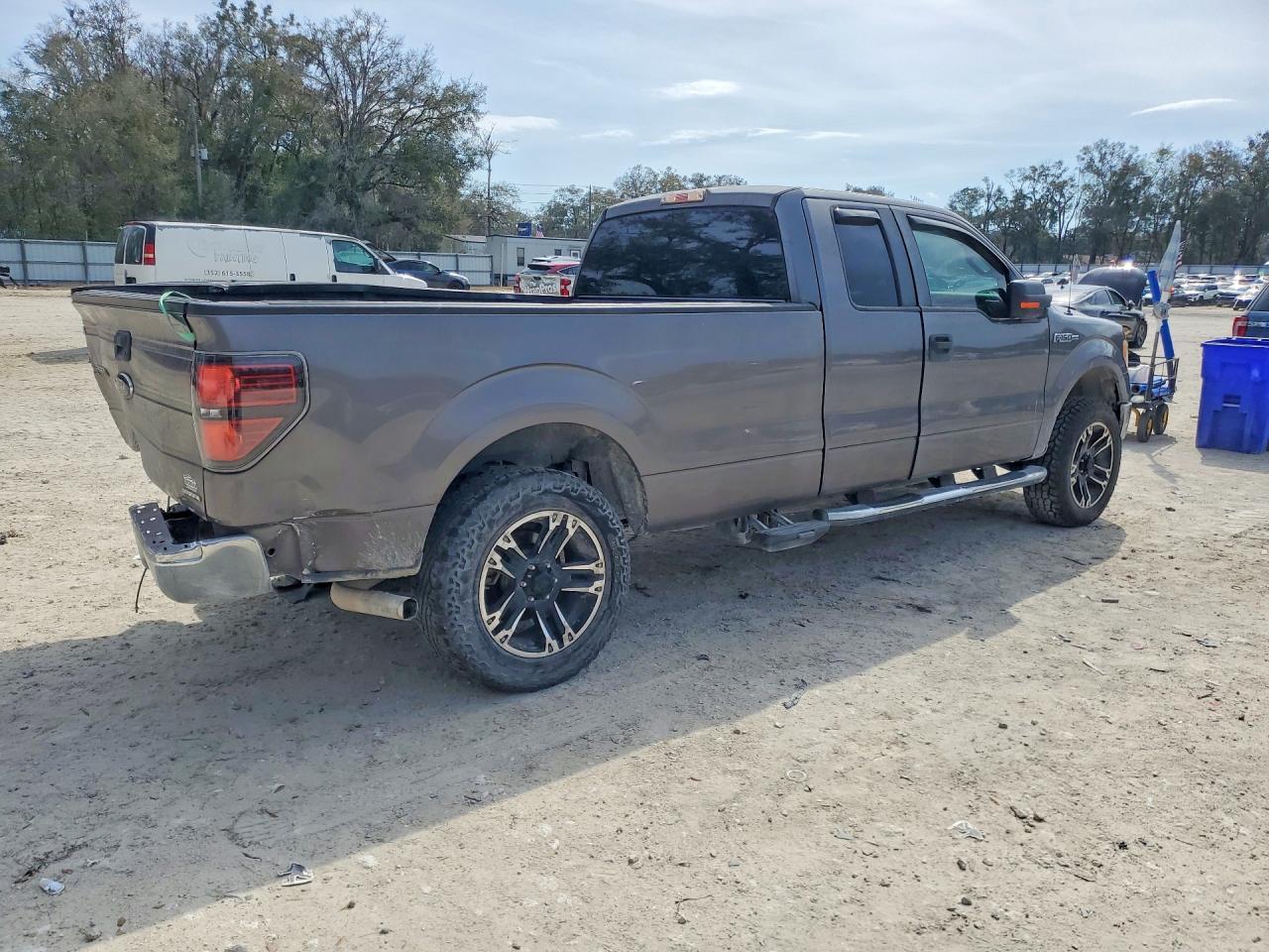 2014 FORD F-150