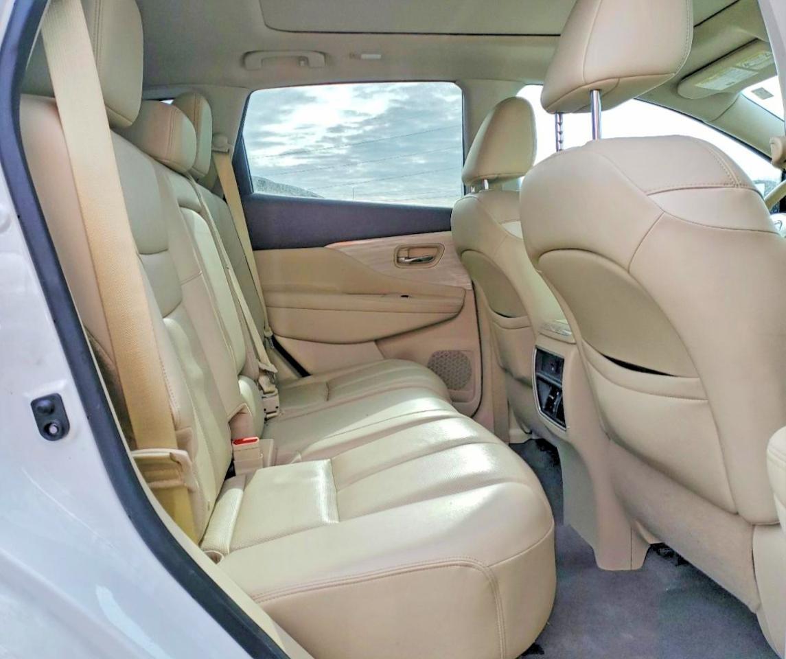 2016 NISSAN MURANO