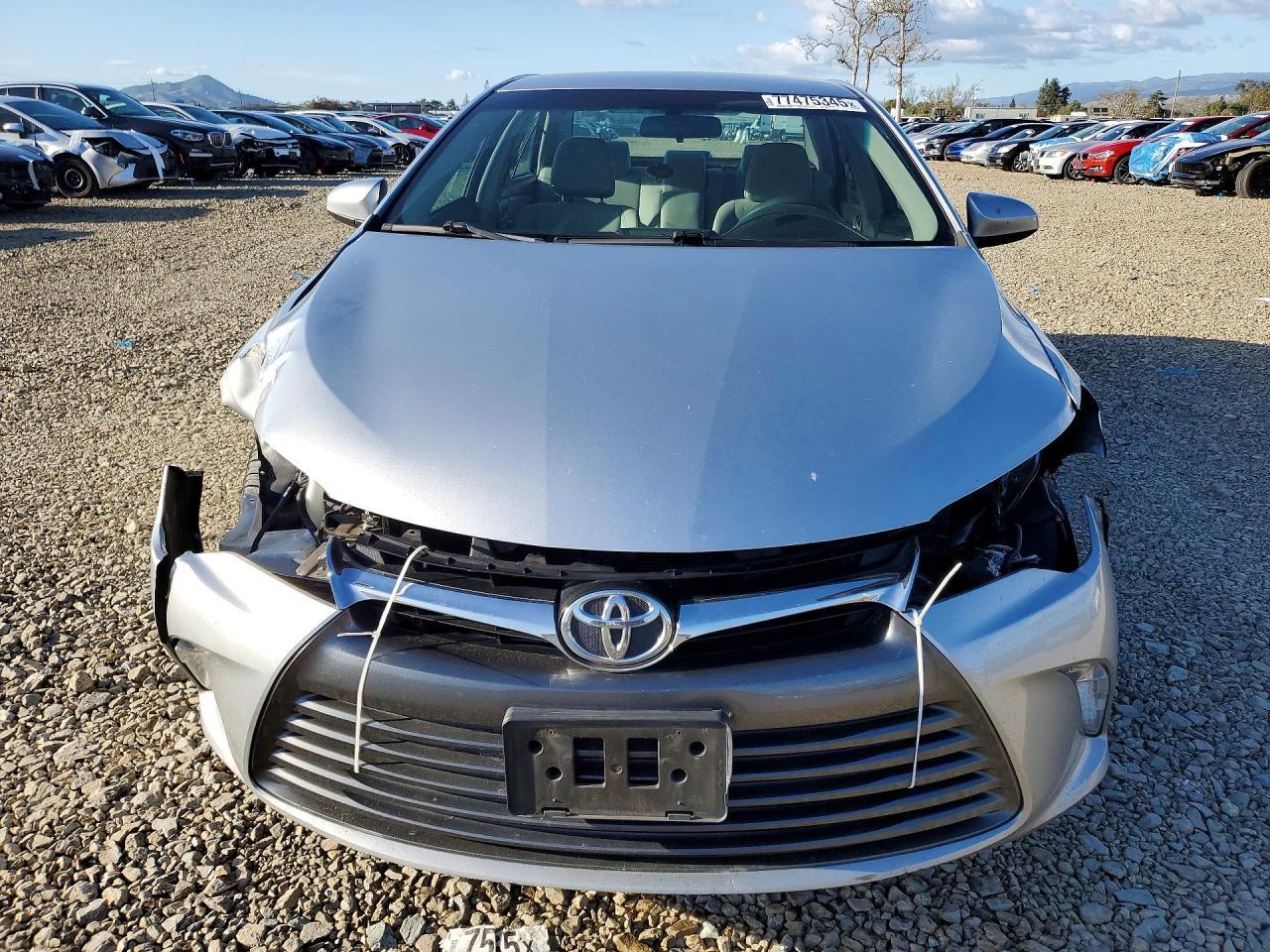 2015 TOYOTA CAMRY