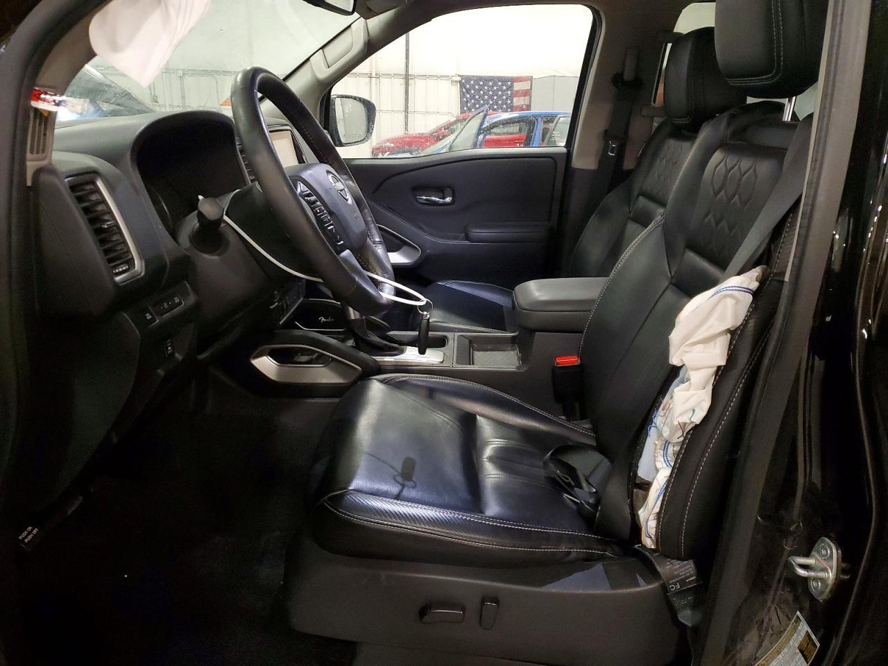 2023 NISSAN Frontier