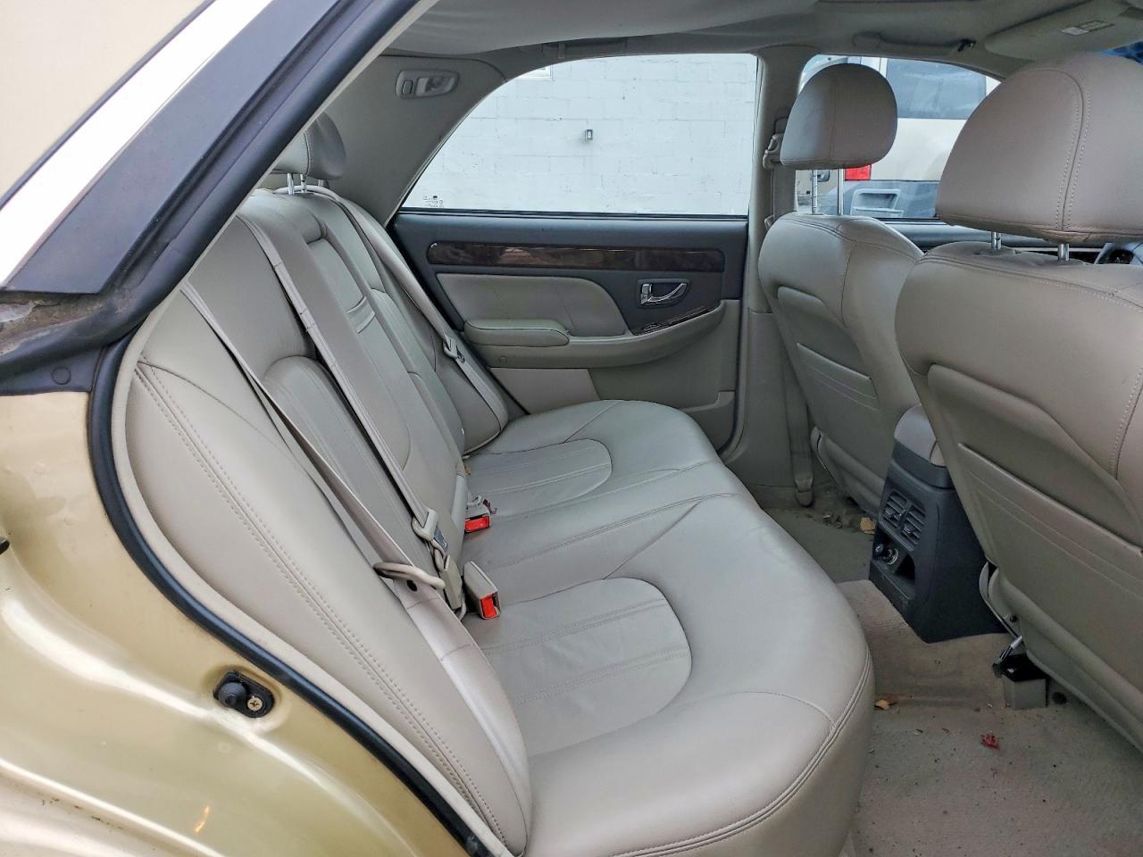 2003 HYUNDAI Xg