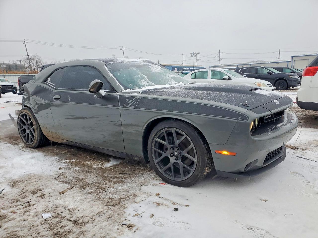 2017 DODGE Challenger