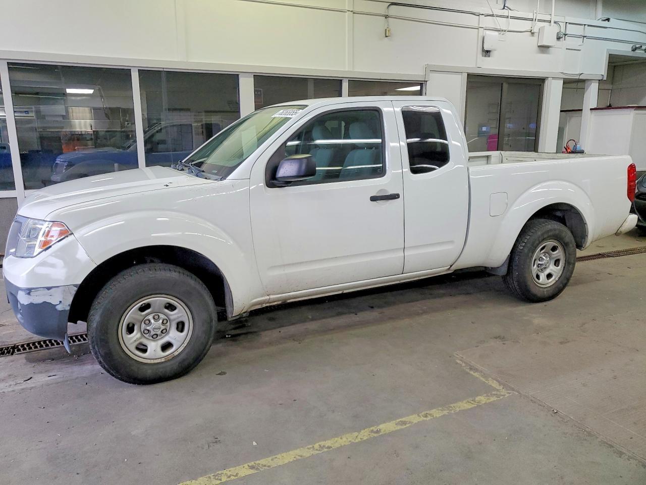 2017 NISSAN Frontier