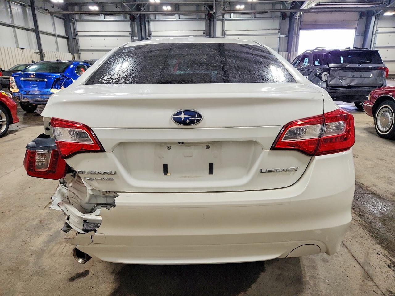 2015 SUBARU Legacy