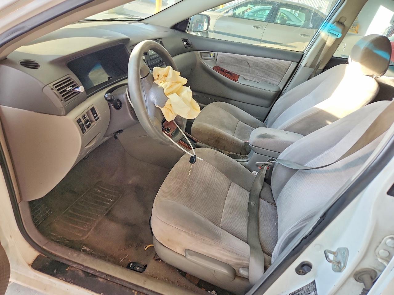 2005 TOYOTA COROLLA
