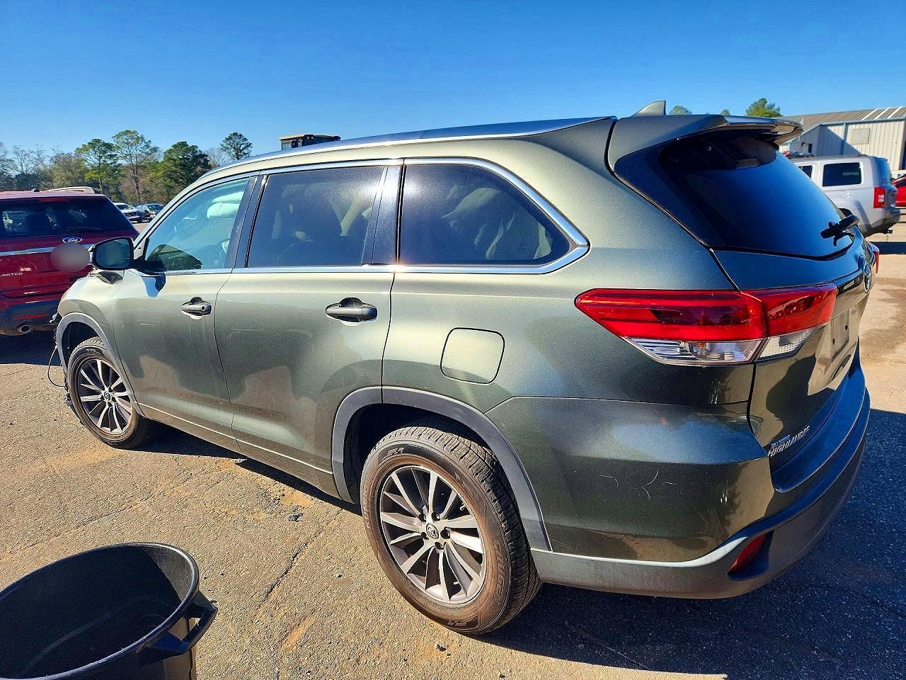 2018 TOYOTA HIGHLANDER
