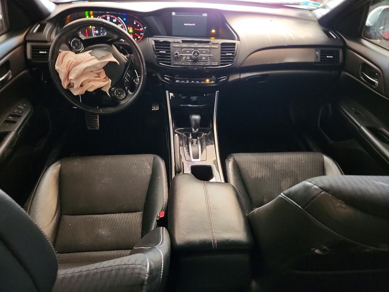 2017 HONDA ACCORD