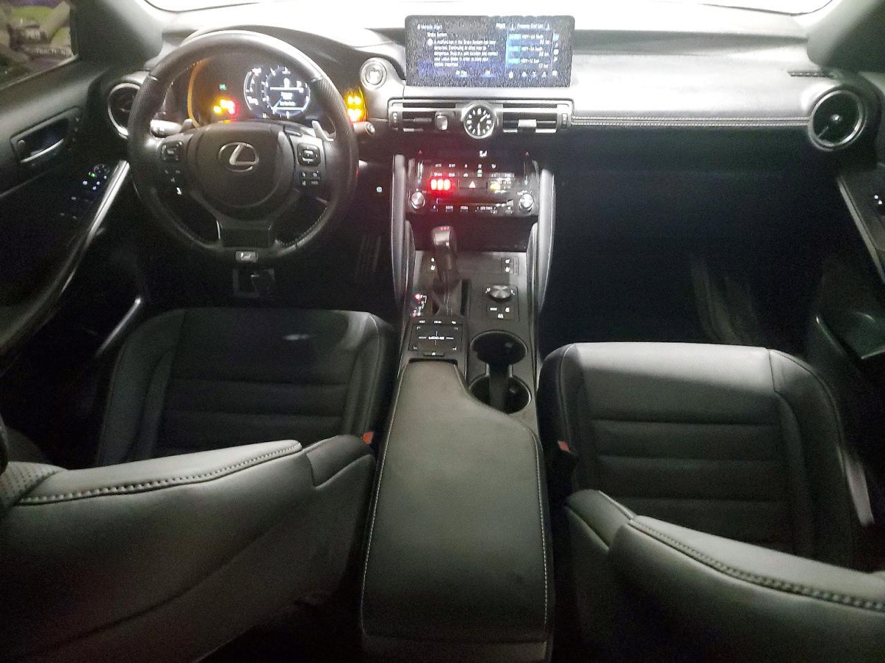 2021 LEXUS IS 350