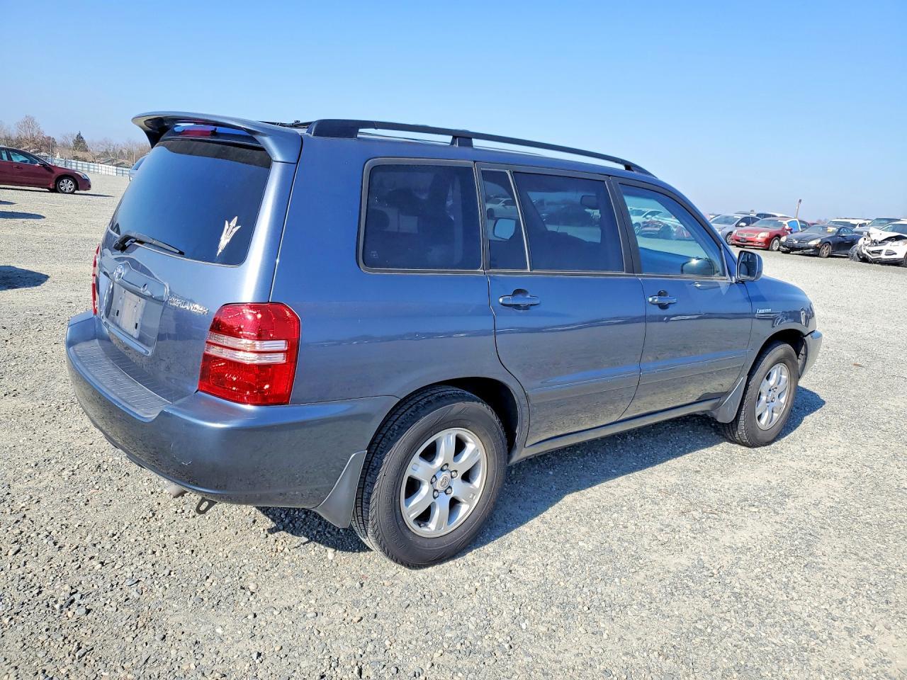 2003 TOYOTA HIGHLANDER