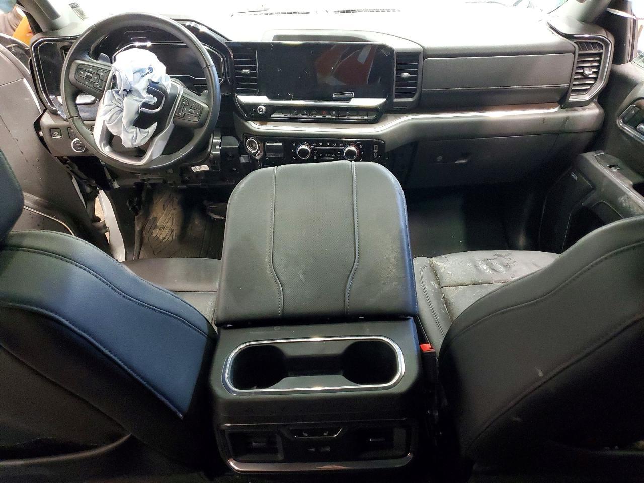2025 GMC Sierra