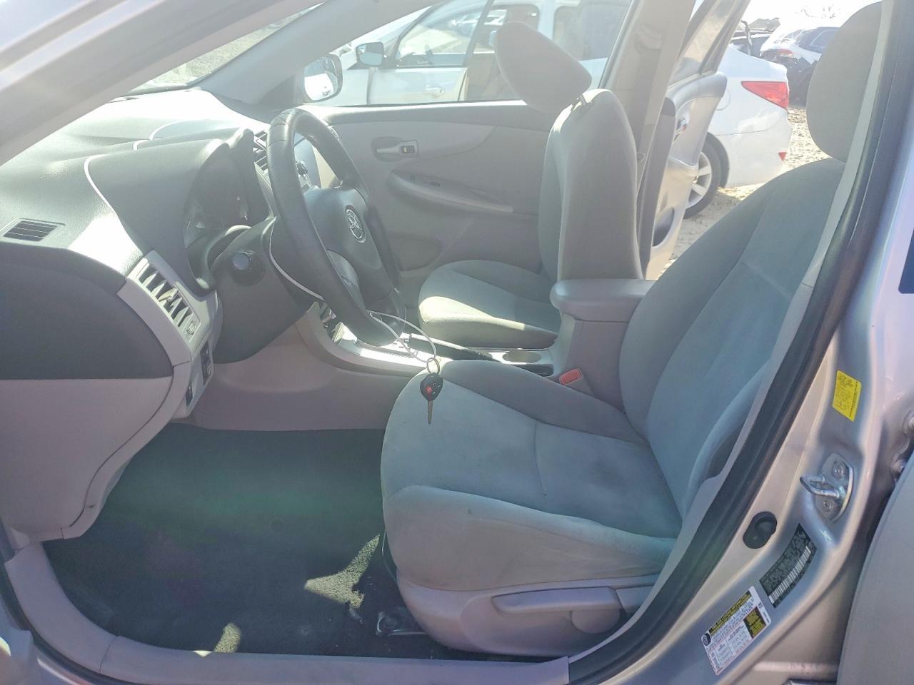 2011 TOYOTA COROLLA