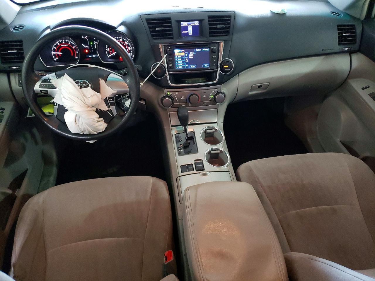 2013 TOYOTA HIGHLANDER