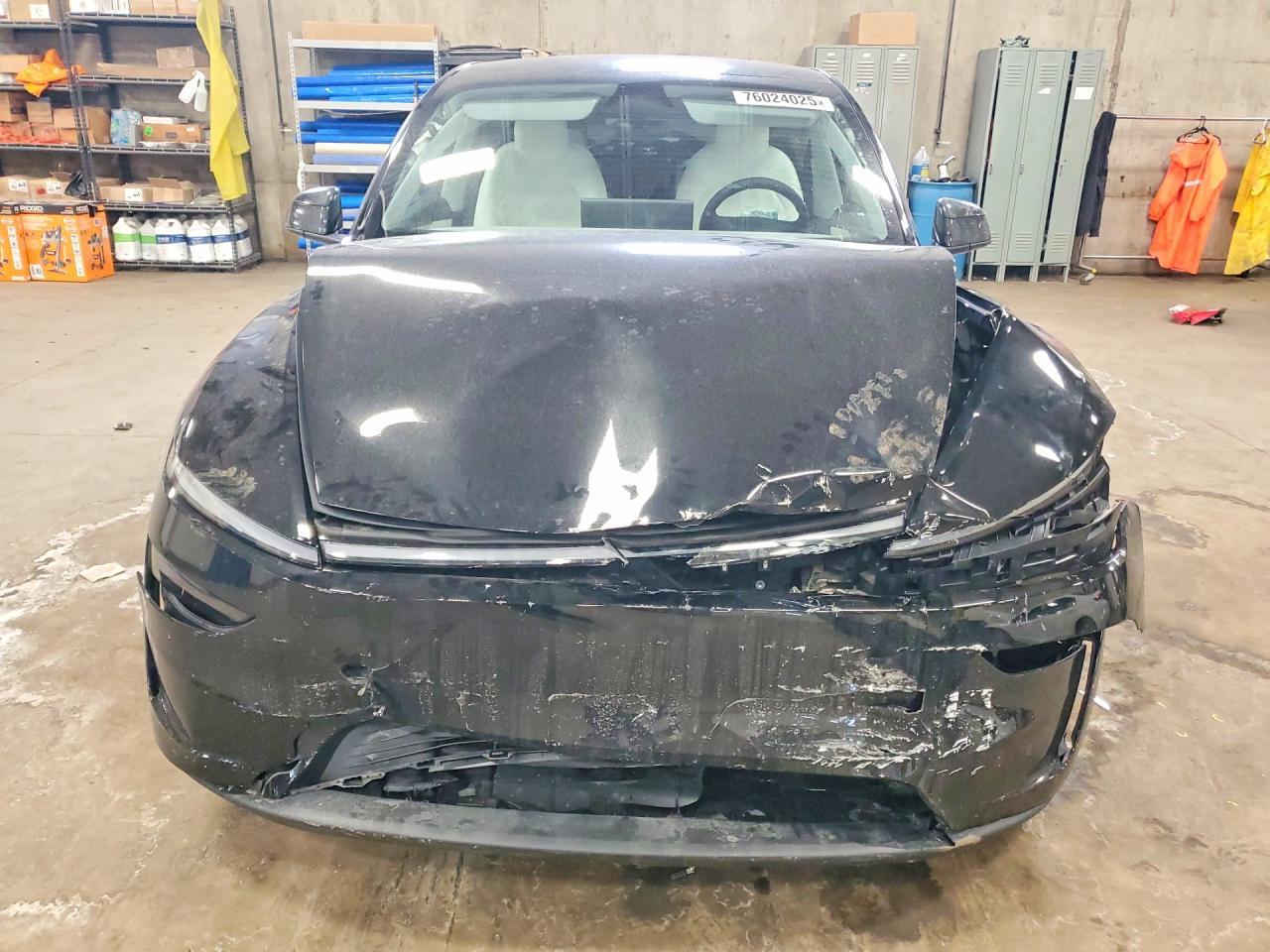 2026 TESLA MODEL Y
