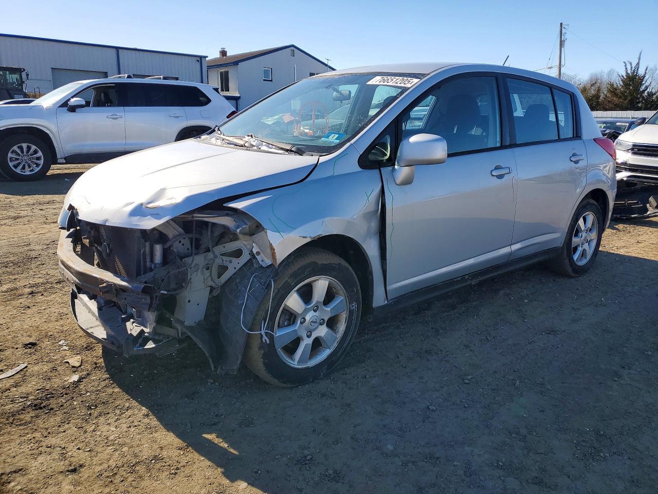 2012 NISSAN VERSA