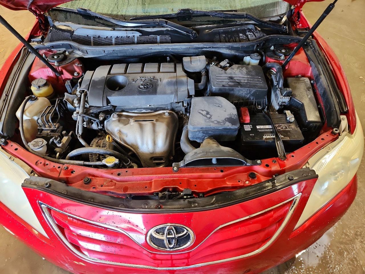 2011 TOYOTA CAMRY
