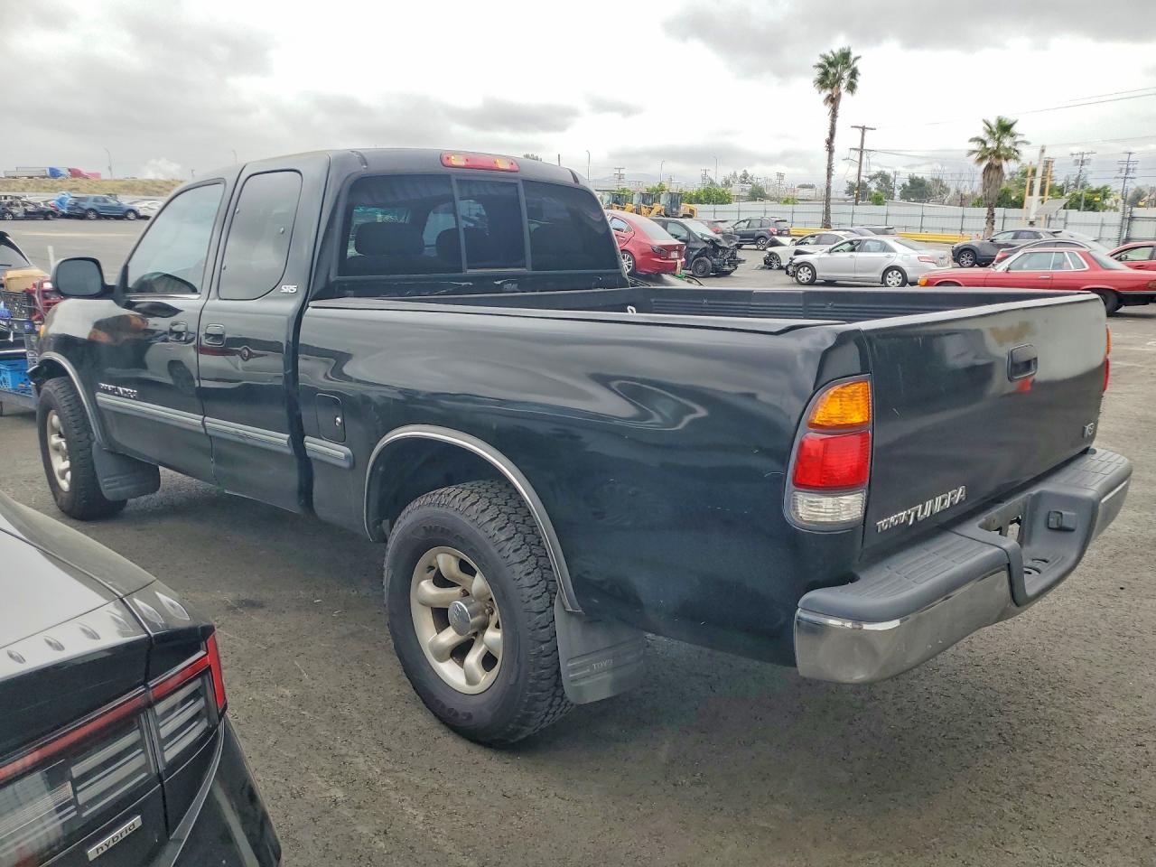 2000 TOYOTA TUNDRA