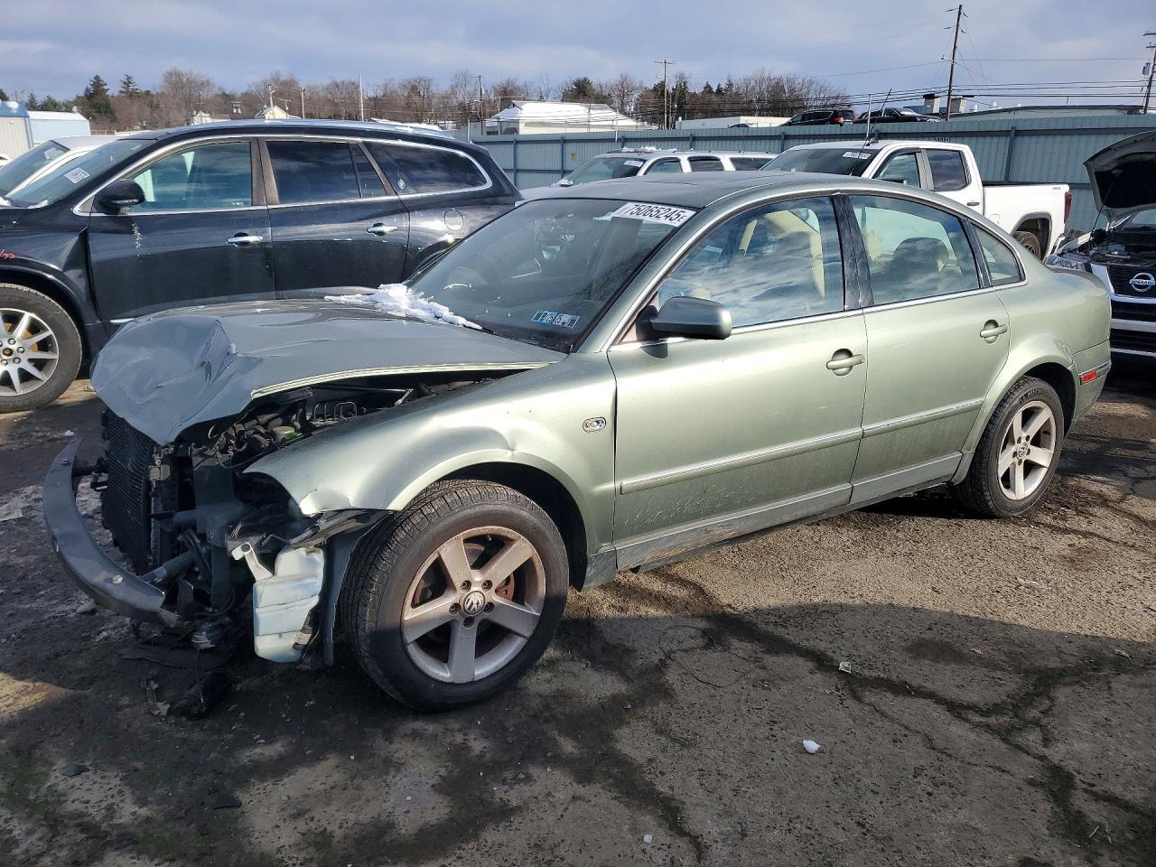 2004 VOLKSWAGEN Passat