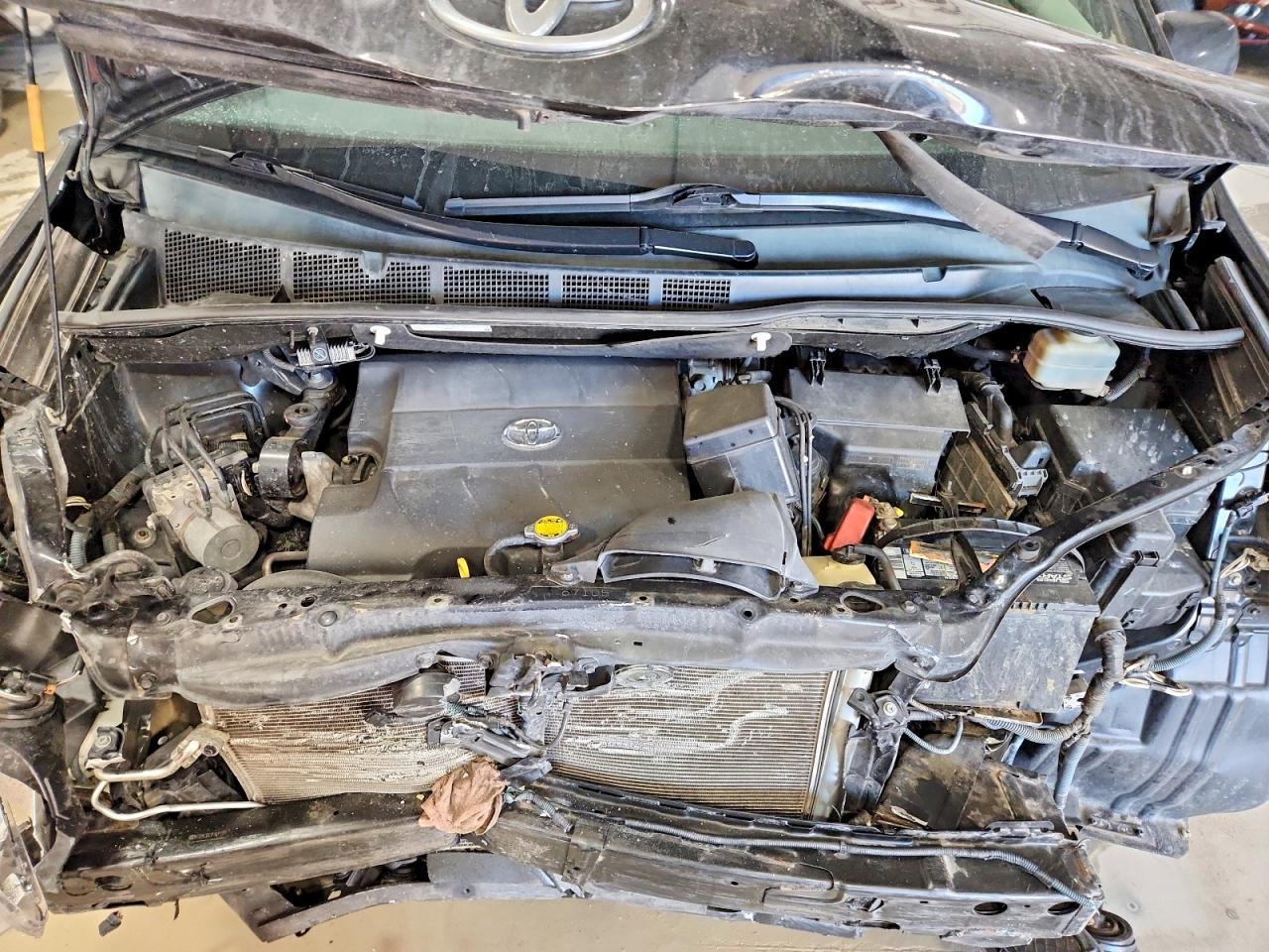 2015 TOYOTA SIENNA