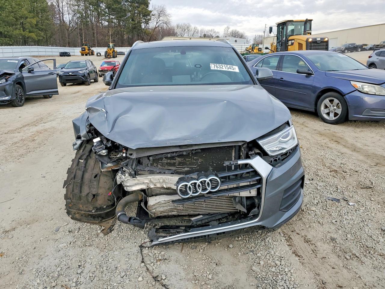 2016 AUDI Q3