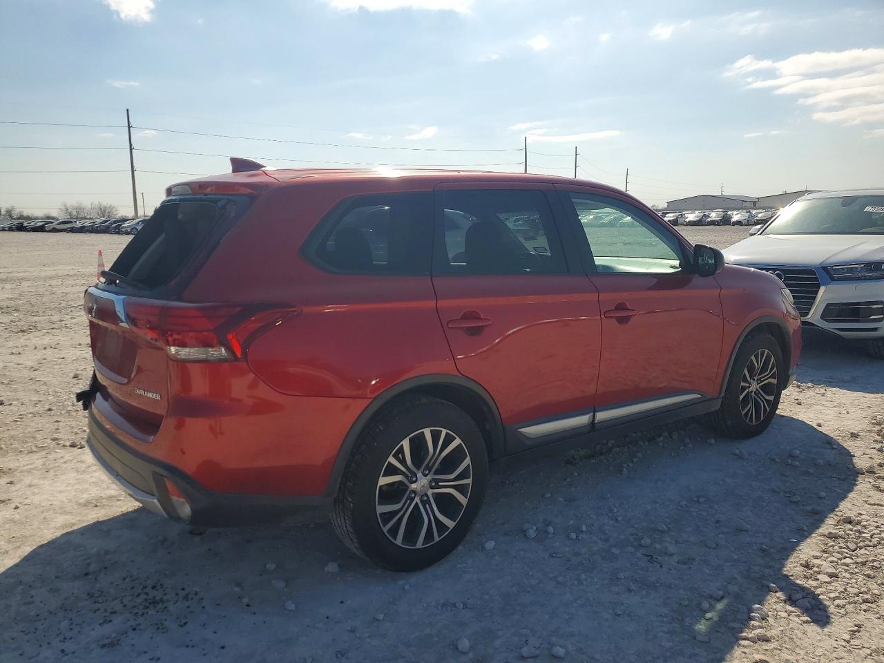 2017 MITSUBISHI outlander