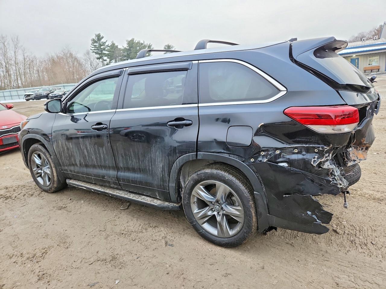 2018 TOYOTA HIGHLANDER