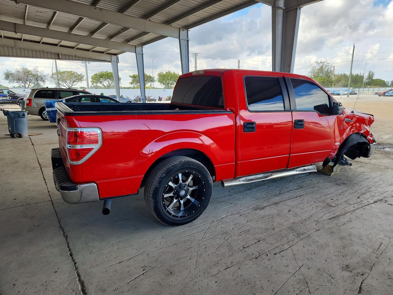 2014 FORD F-150