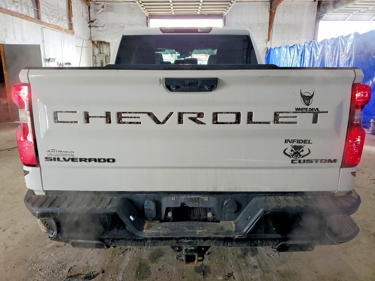 2022 CHEVROLET Silverado